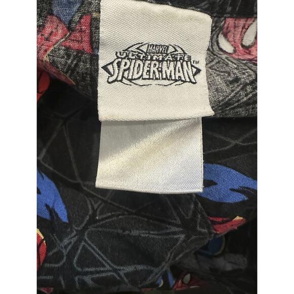 ✨2/$20 Marvel x Ultimate Spiderman Nurse CNA V-Neck Spider-Man Scrub Top Large - Picture 7 of 13
